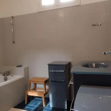 Holiday home Maison Domin'o 10 Pers *