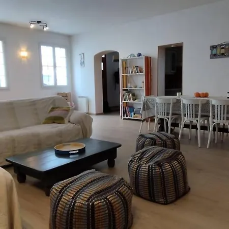 Holiday home Maison Domin'o 10 Pers Les Sables Vignier